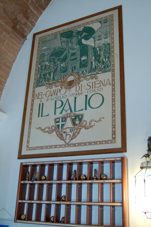 Piccolo Hotel Il Palio Сиена Экстерьер фото